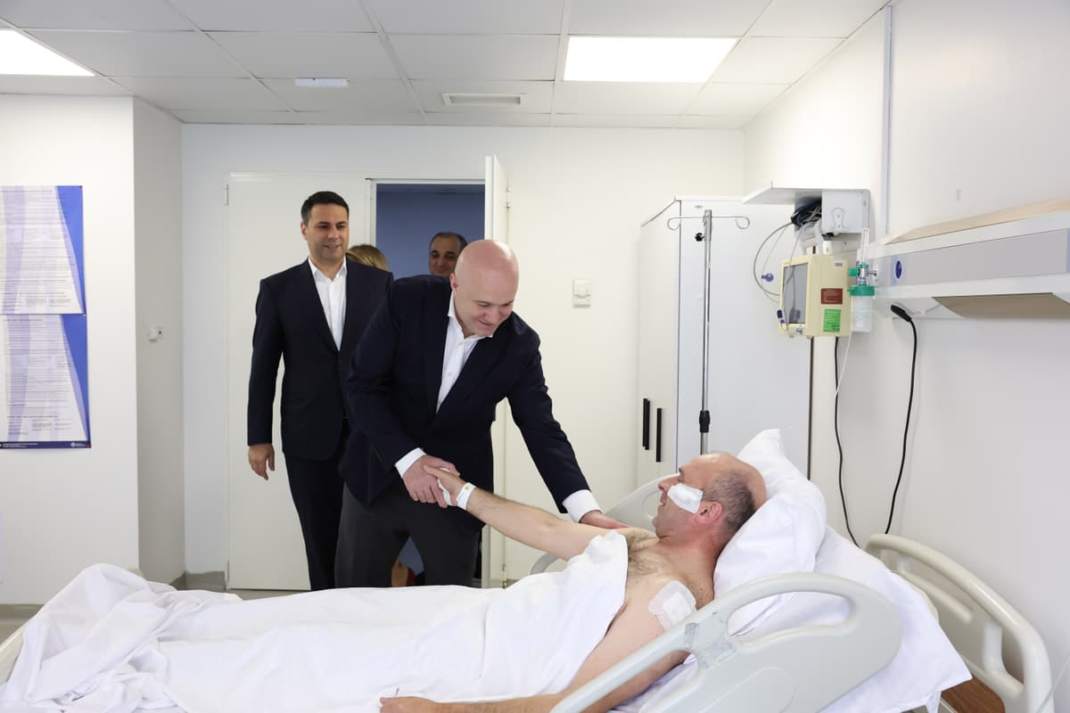Interior minister visits police officer injured in knife attack in Tbilisi