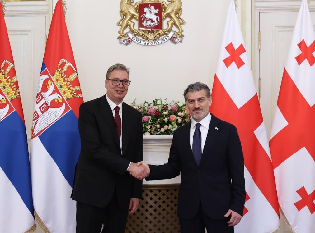 Georgian and Serbian presidents hold talks during Vučić's first official visit to Tbilisi