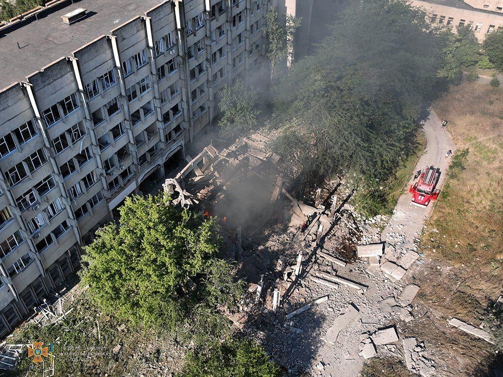 Frontnews image description