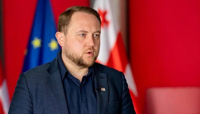 ვასო ურუშაძე – ჩვენი მთავარი პრობლემა დღეს არის უგზოობა და იმ ადამიანებისთვის საფრთხე, ვისაც მოძველებული შენობა-ნაგებობა აქვთ