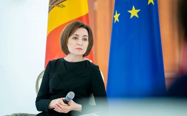 მაია სანდუ – სალომე ზურაბიშვილთან სატელეფონო საუბრისას მივულოცე მას და ქართველ ხალხს მნიშვნელოვანი ეტაპი მათი ქვეყნის ევროკავშირში გაწევრიანების გზაზე