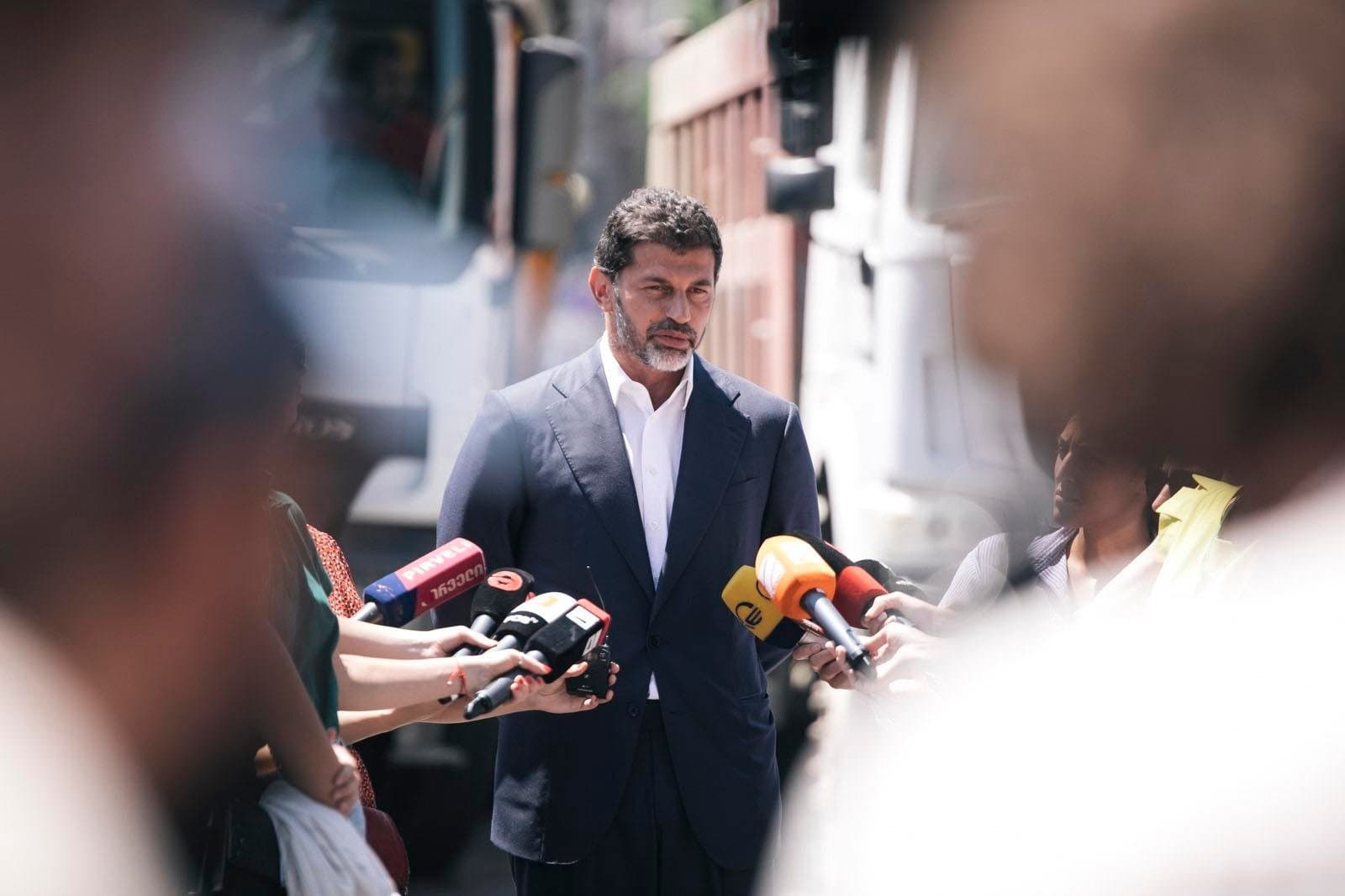 Frontnews image description