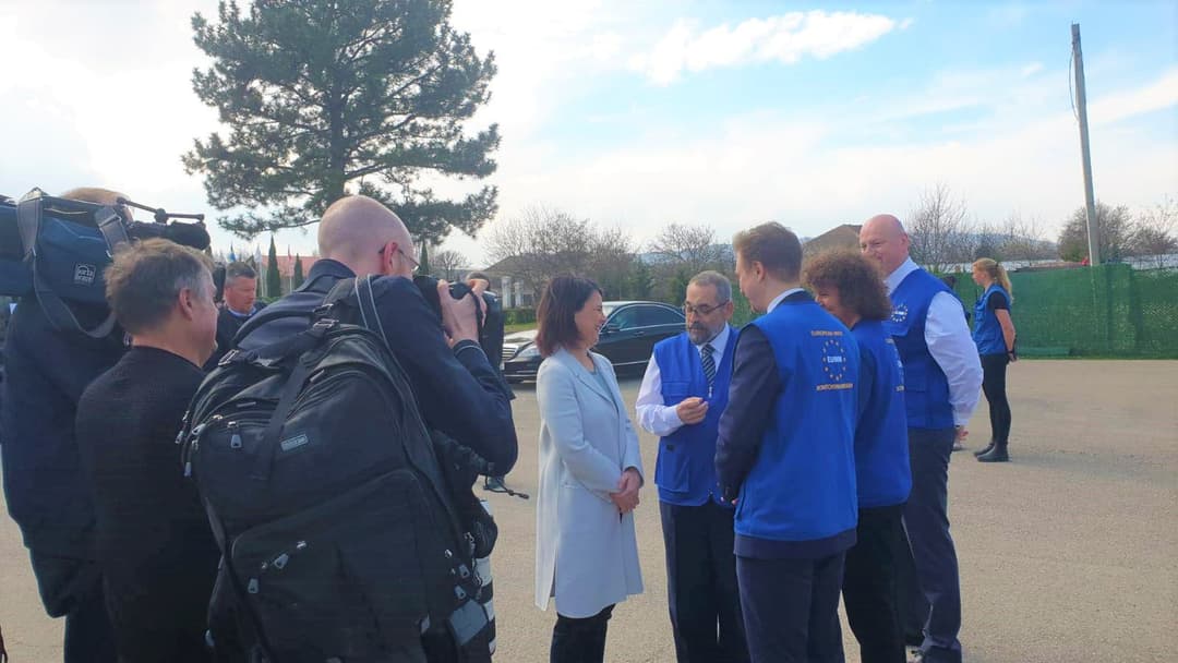 გერმანიის საგარეო საქმეთა მინისტრი საოკუპაციო ხაზის მიმდებარედ, სოფელ ოძისში იმყოფებოდა