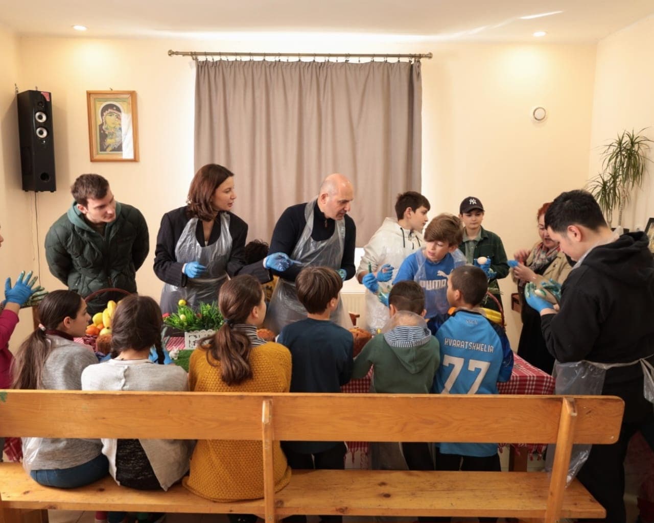 Frontnews image description