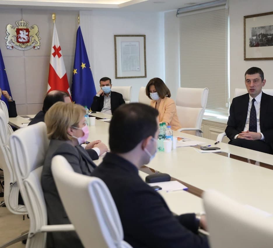 Frontnews image description