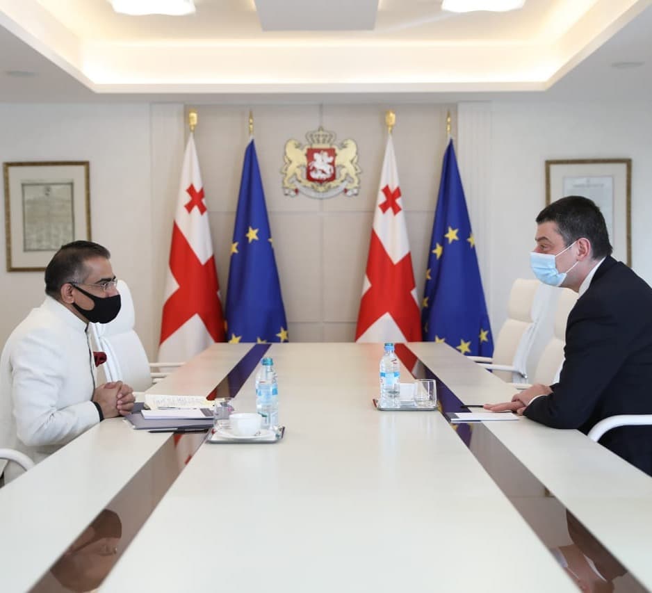 Frontnews image description