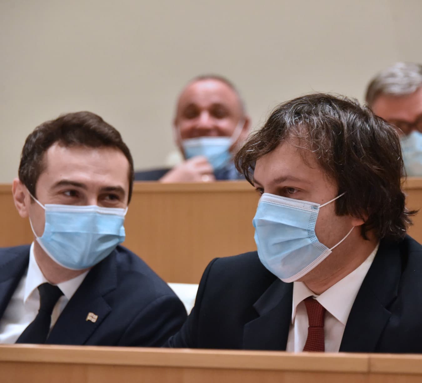 Frontnews image description