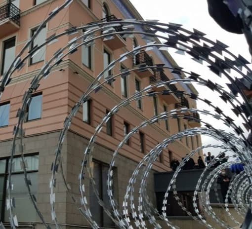 Frontnews image description