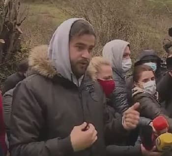 Frontnews image description