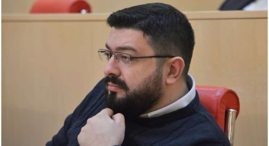 Frontnews image description