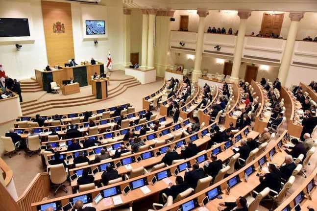 Parliament approves 2022 state budget