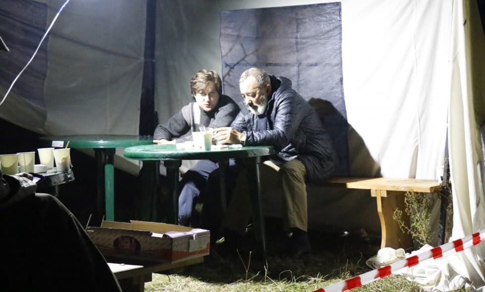 Frontnews image description