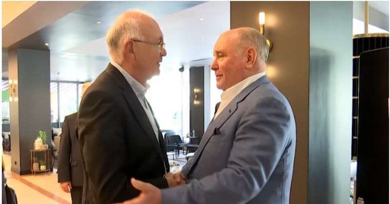 Frontnews image description