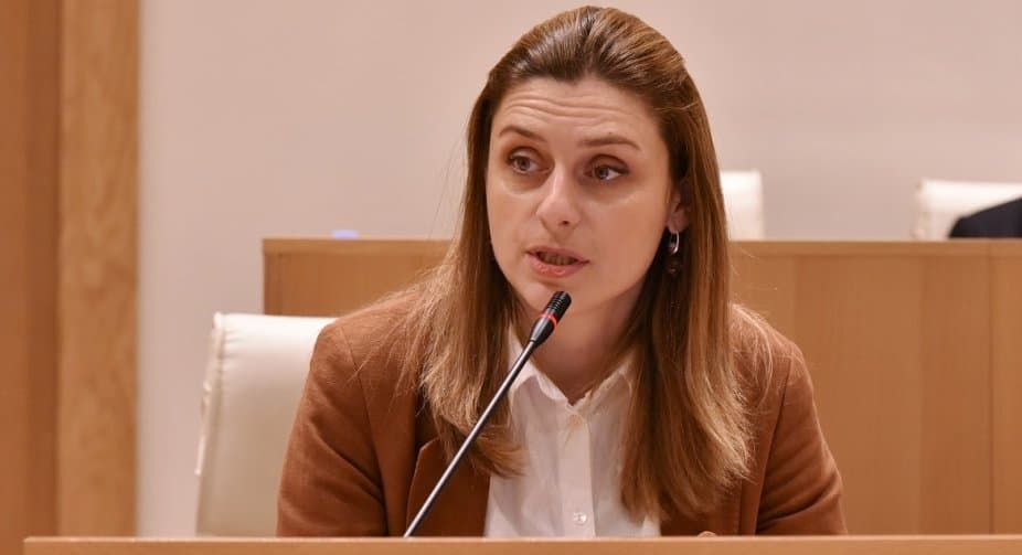 თეონა აქუბარდია – არა და არასდროს კი არა, ან ახლა, ან არასდროს