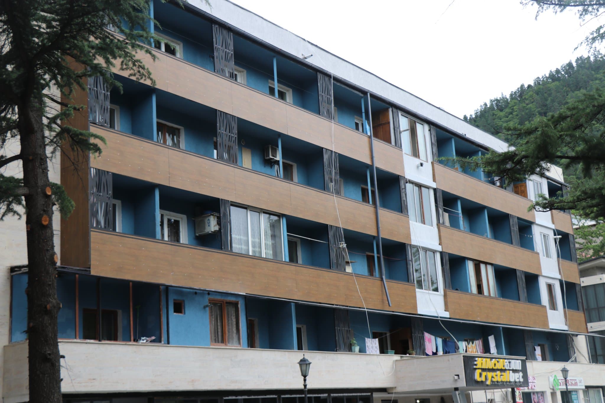 Frontnews image description