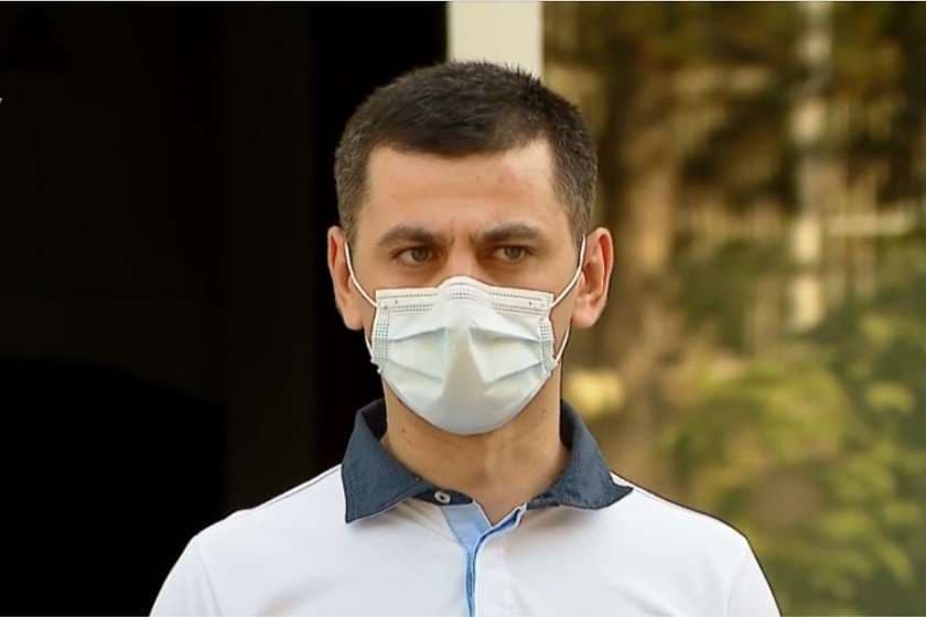 Frontnews image description