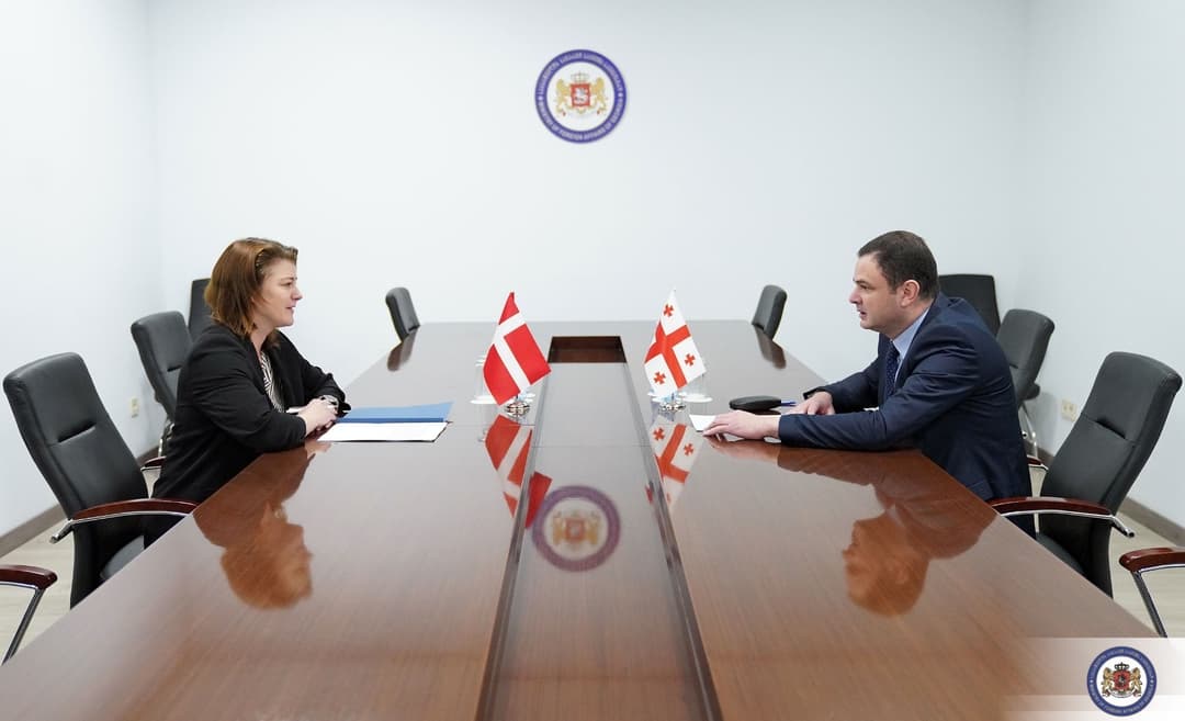 საგარეო საქმეთა სამინისტრო დანიის ელჩთან გამართული შეხვედრის შესახებ ინფორმაციას ავრცელებს
