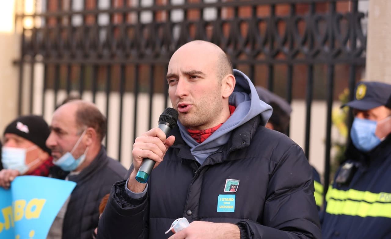 Frontnews image description