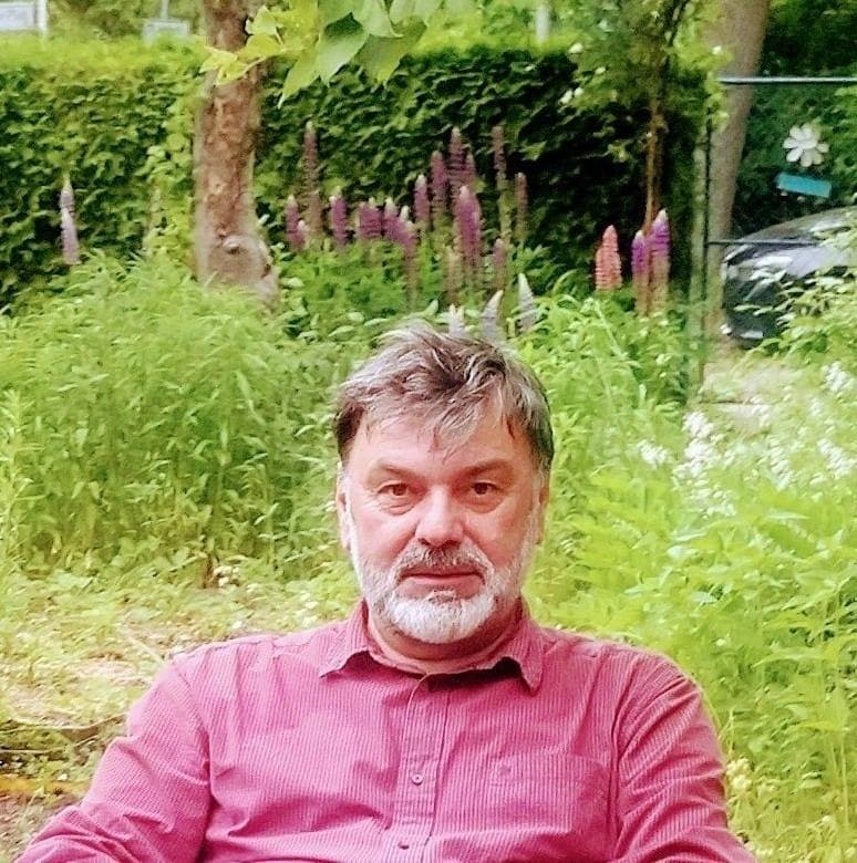 Frontnews image description