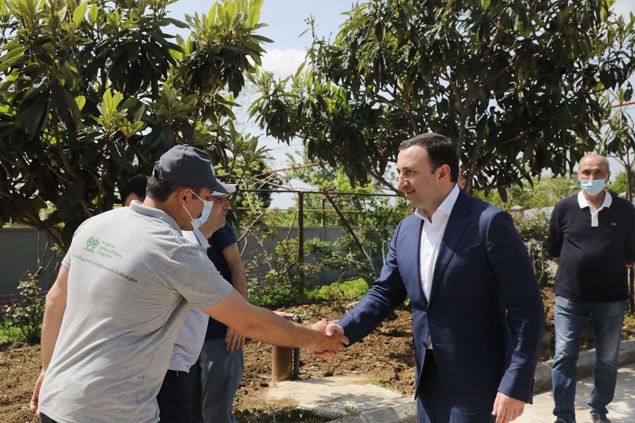 Frontnews image description