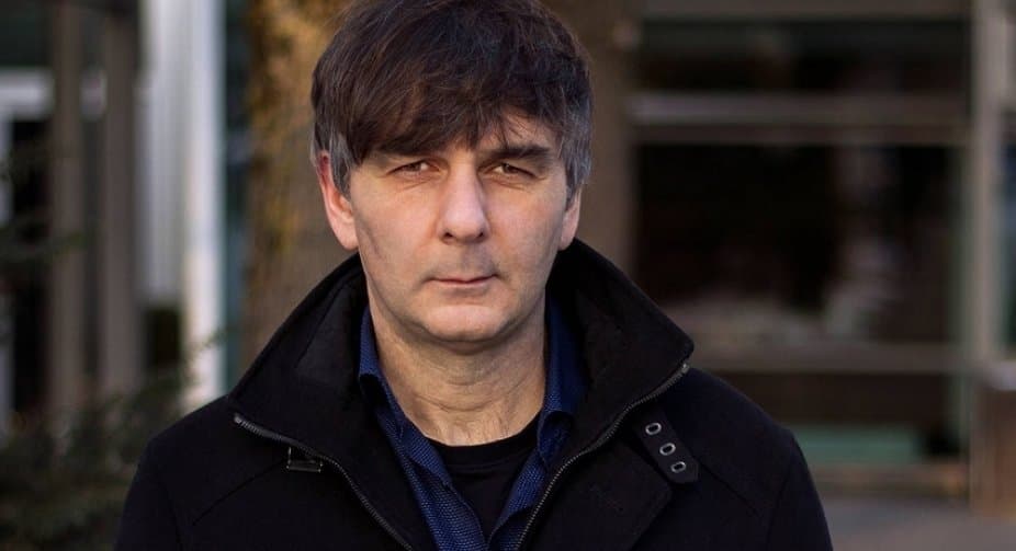 Frontnews image description