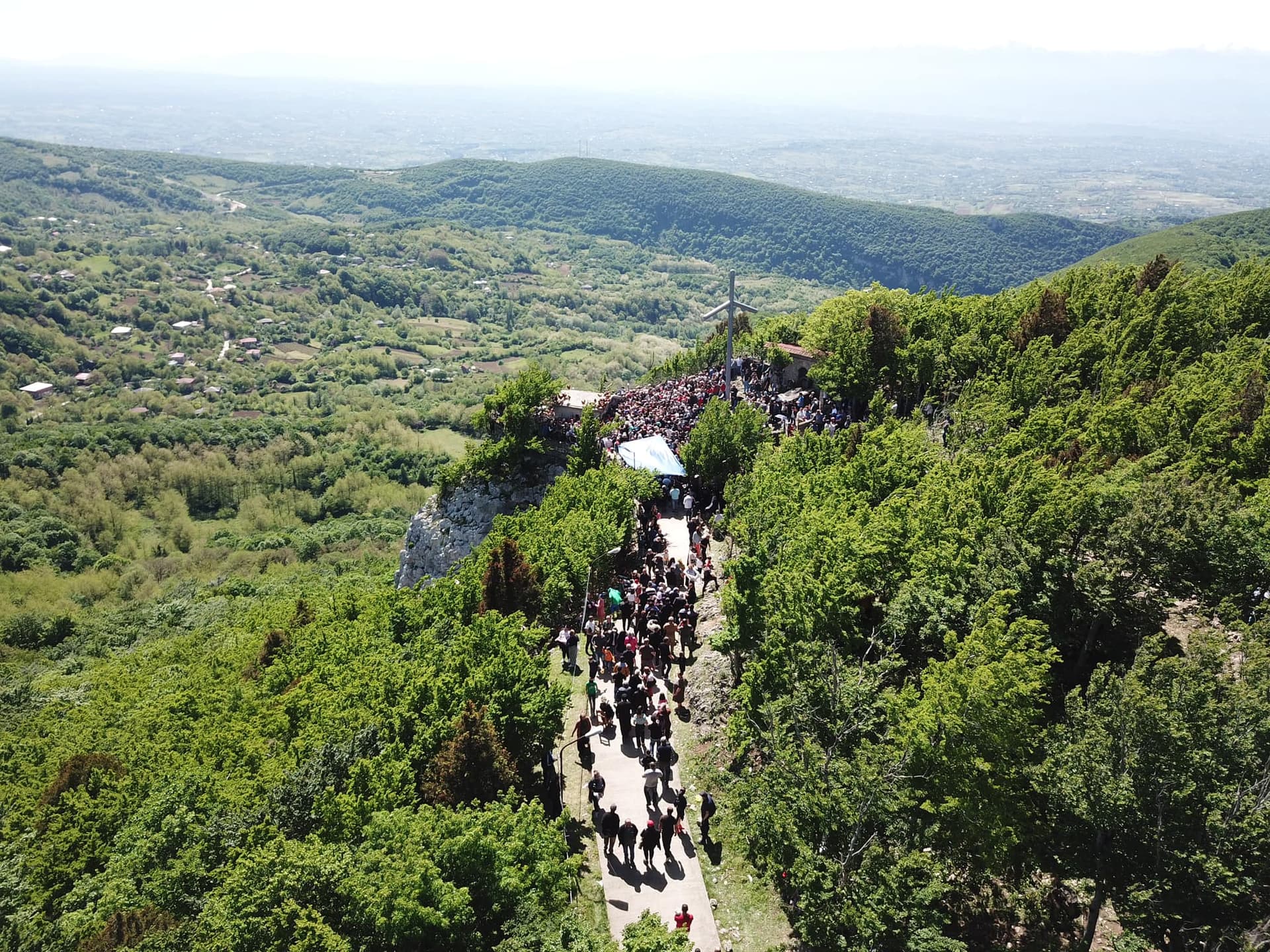 Frontnews image description