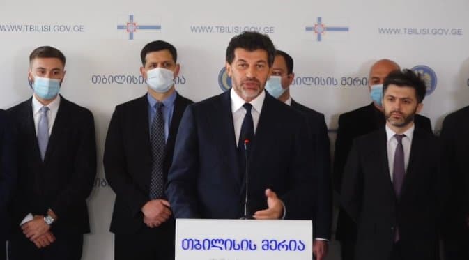კახა კალაძემ მოადგილეები და საქალაქო სამსახურების ხელმძღვანელები წარადგინა
