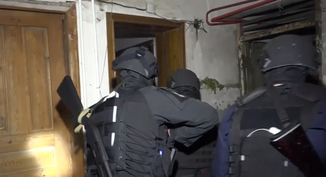 Frontnews image description