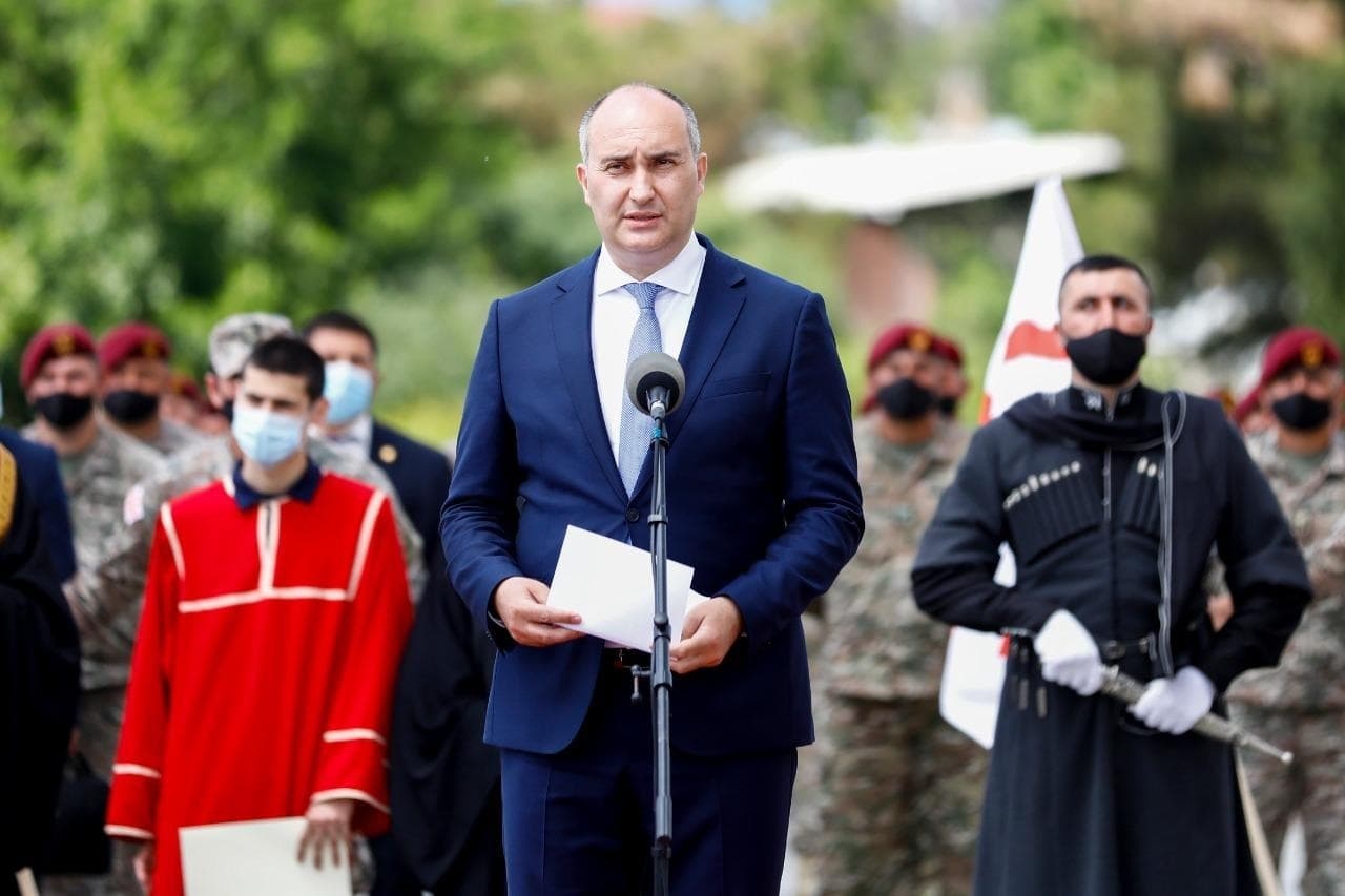 Frontnews image description