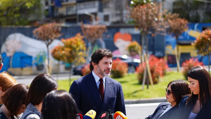 კახა კალაძე – მაქსიმალურად გაწელავს დროს და ბოლოს ვეტოს დაადებს