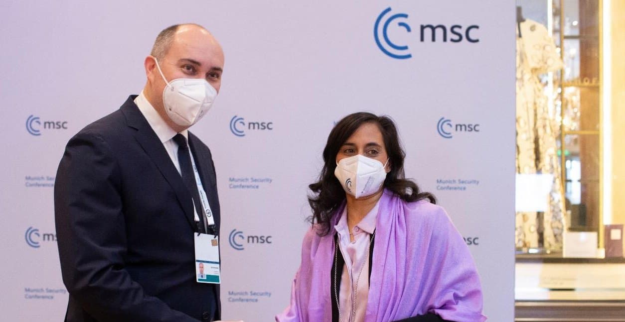 Frontnews image description