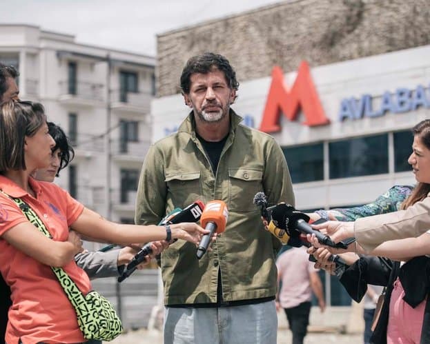 Frontnews image description