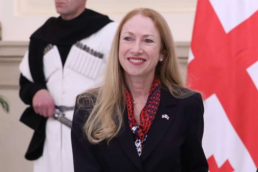 Frontnews image description