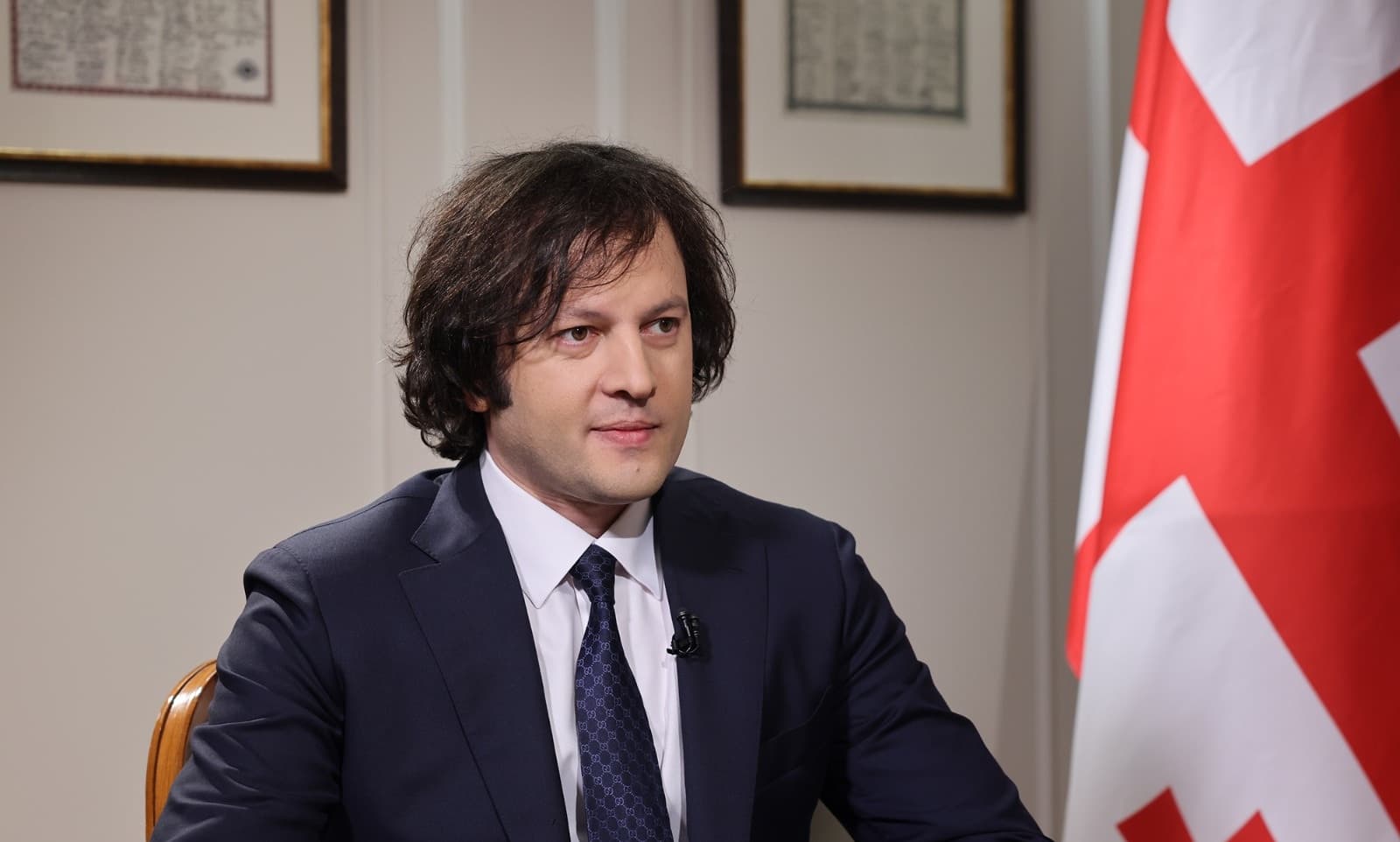 Frontnews image description