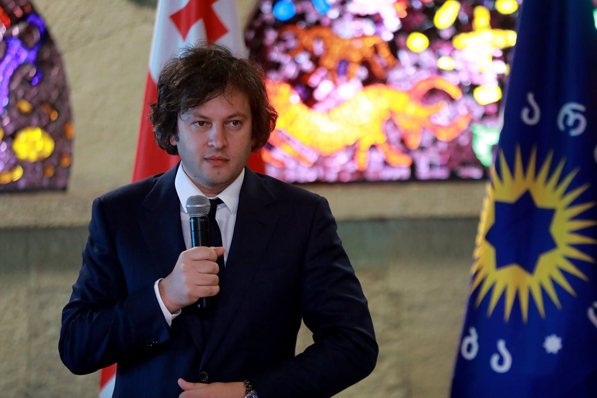 Frontnews image description