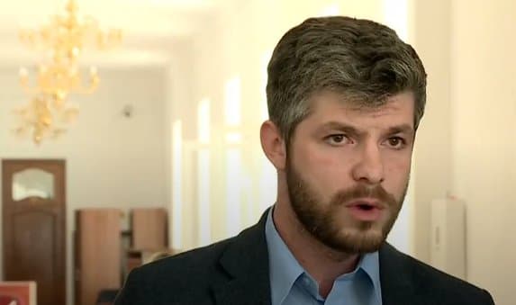 ირაკლი კუპრაძემ ბათუმის საკრებულო დატოვა