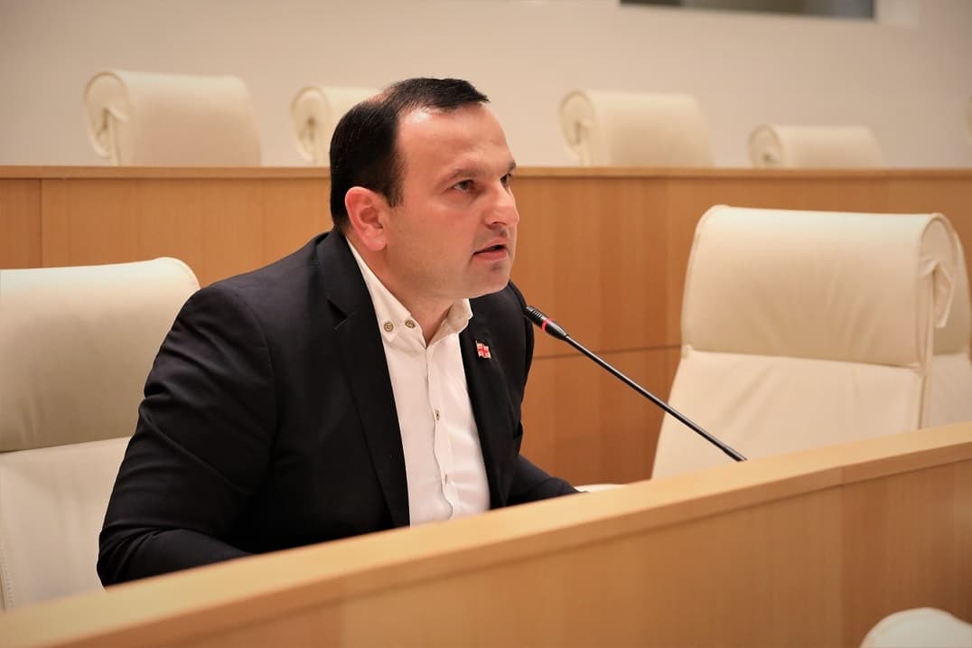 პაატა მანჯგალაძე – თქვენ არ გჭირდებათ ევროპაში ინტეგრაცია, იმიტომ რომ კრიმინალების გარეშე ვერანაირ შედეგს ვერ მიაღწევთ საარჩევნო უბნებზე