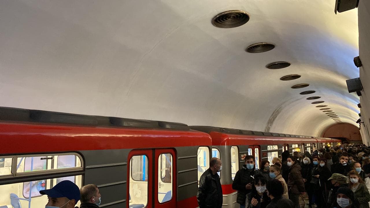 Frontnews image description