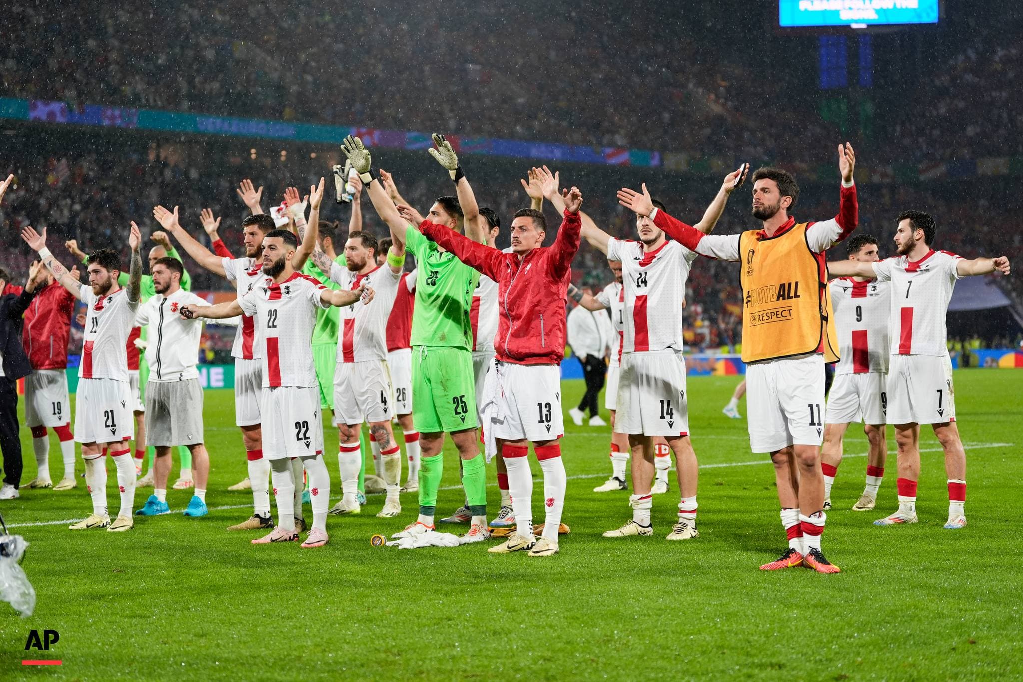 Frontnews image description