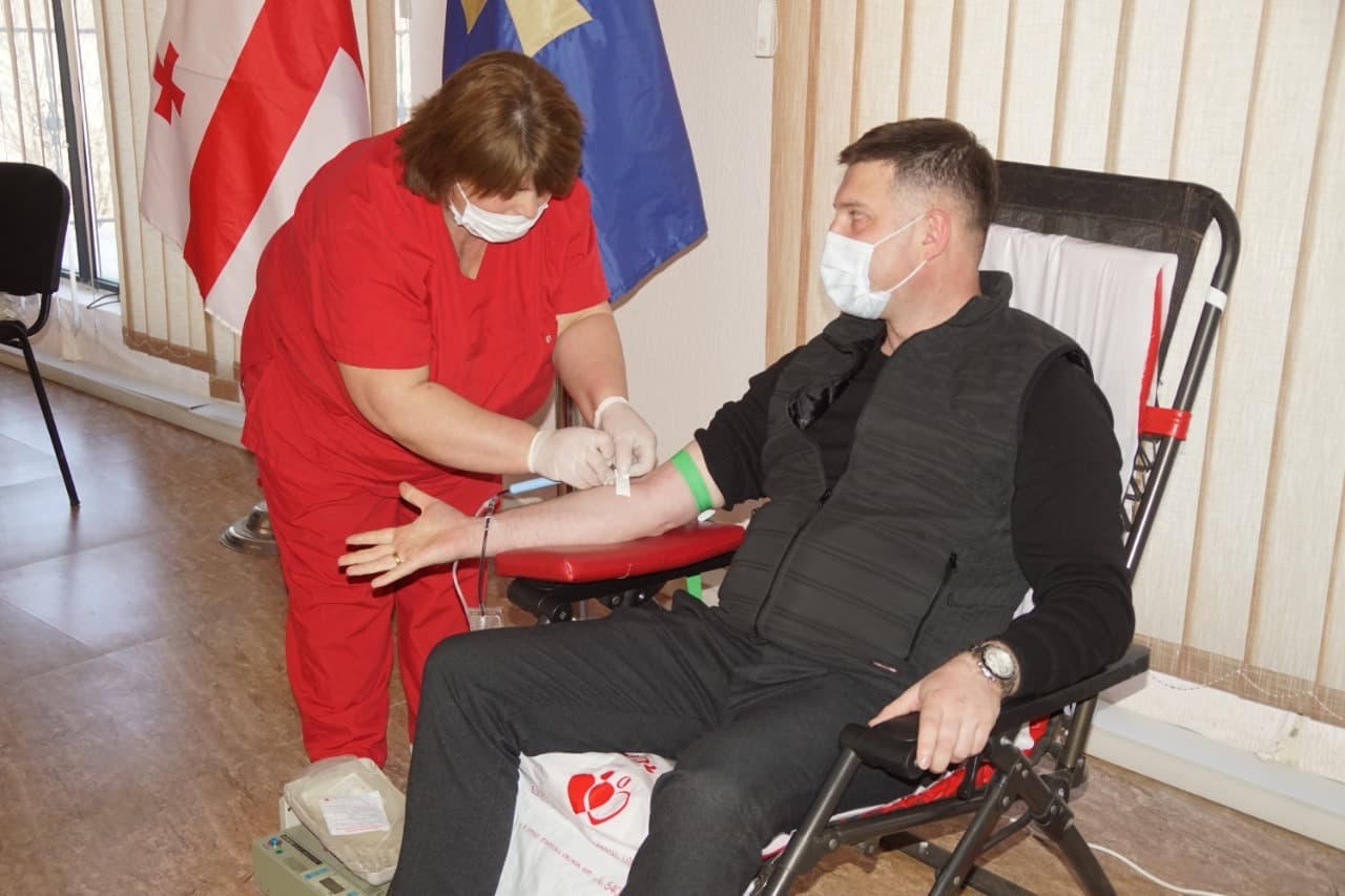 Frontnews image description