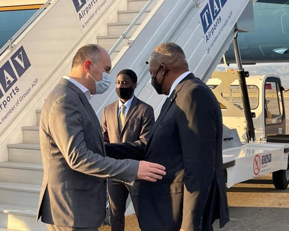 აშშ-ის თავდაცვის მდივანმა საქართველოში ვიზიტი დაასრულა