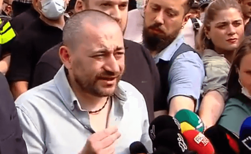 Frontnews image description