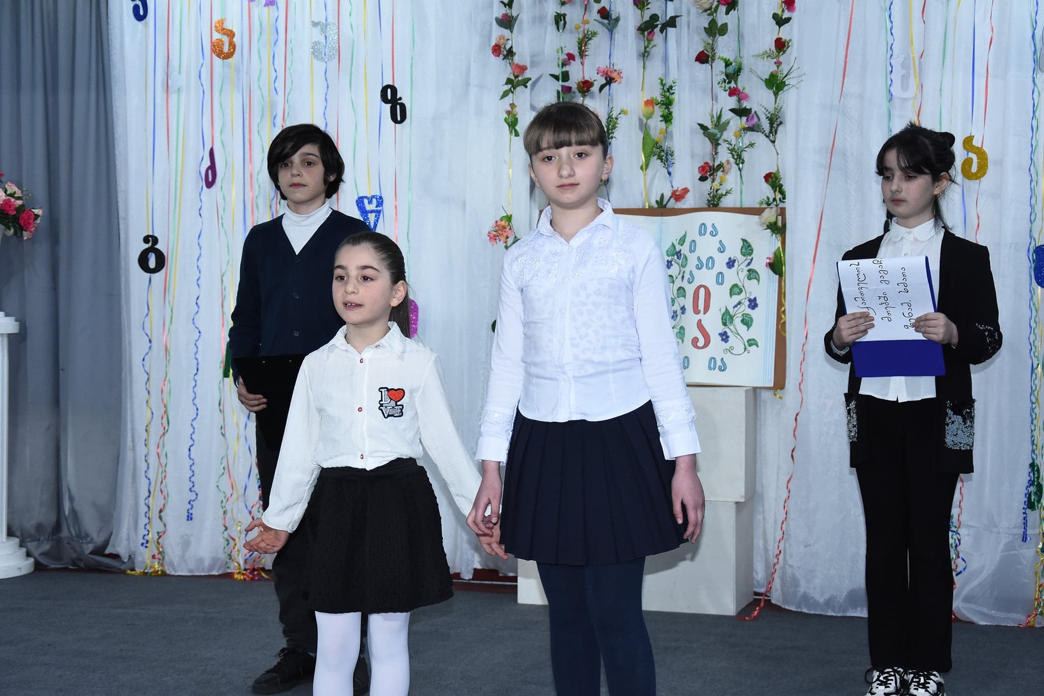 Frontnews image description