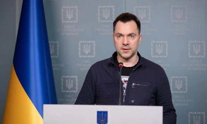 არესტოვიჩი – ომი უკრაინაში შეიძლება მომავალ ზაფხულამდე გაგრძელდეს