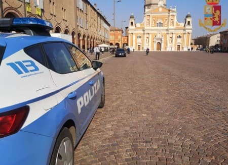 Frontnews image description