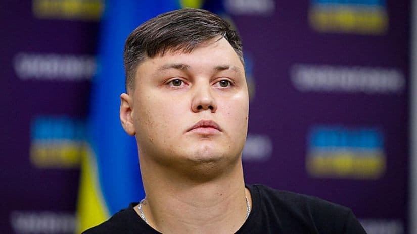 რუსი პილოტი, რომელიც MI-8 ტიპის ვერტმფრენით უკრაინას ჩაბარდა, ესპანეთში მოკლული იპოვეს