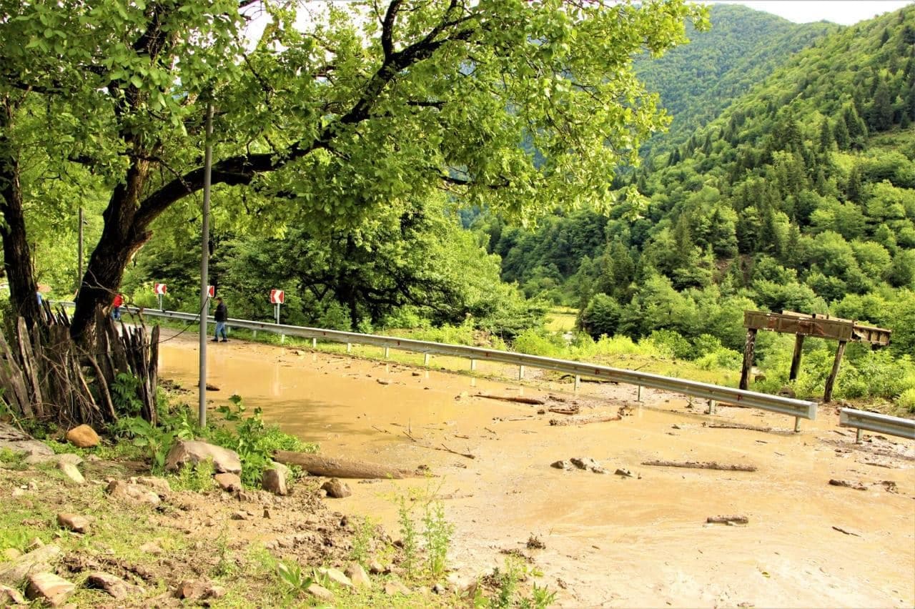 Frontnews image description