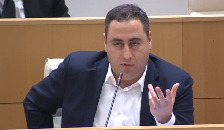 გიორგი ვაშაძე – როგორ არ გრცხვენია და საუბრობ, რომ ყველაფერი კარგად არის თურმე ქვეყანაში და ეკონომიკა ყვავის