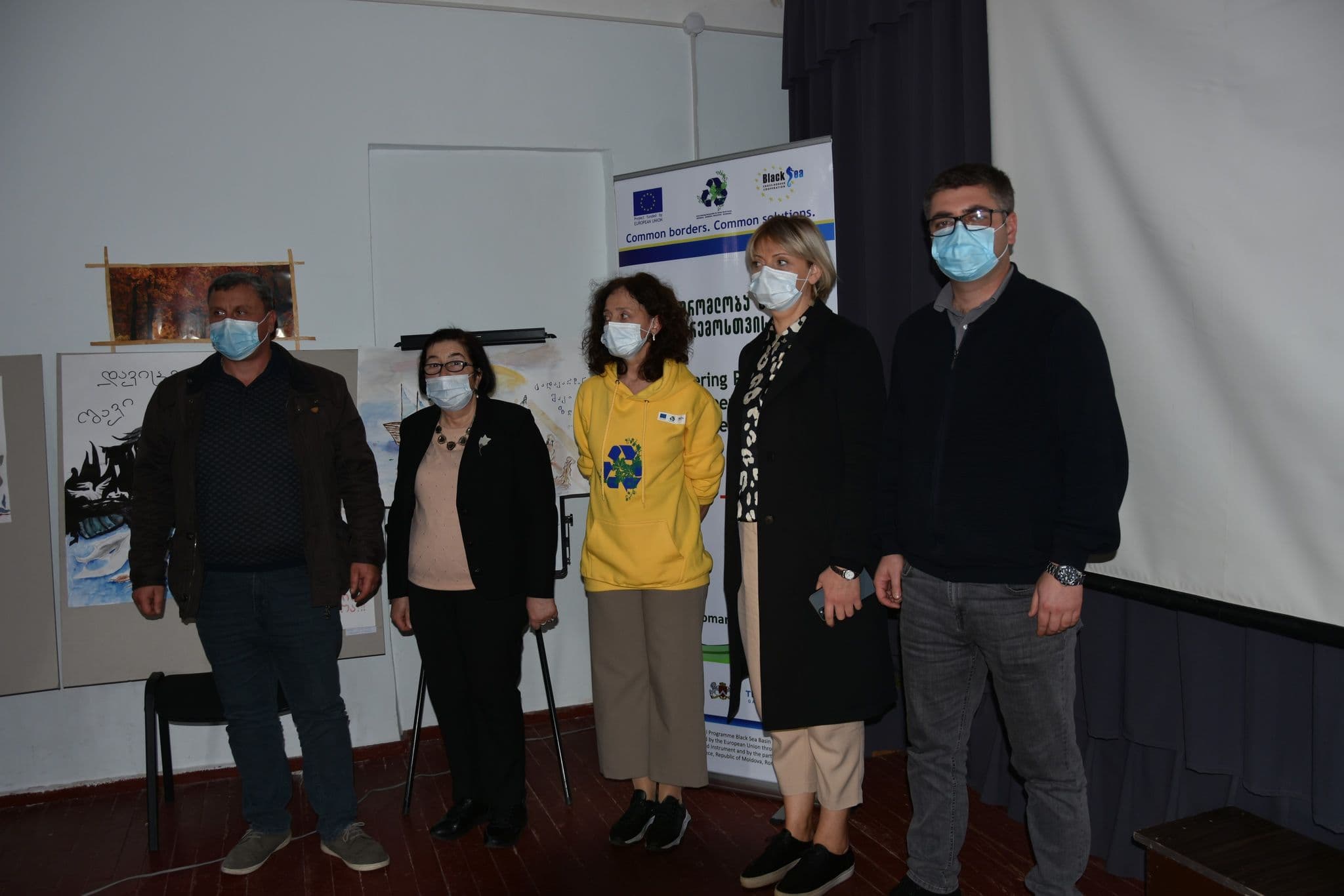 Frontnews image description