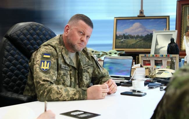 მედიის ინფორმაციით, ზალუჟნის ოფისში მოსასმენი მოწყობილობა აღმოაჩინეს